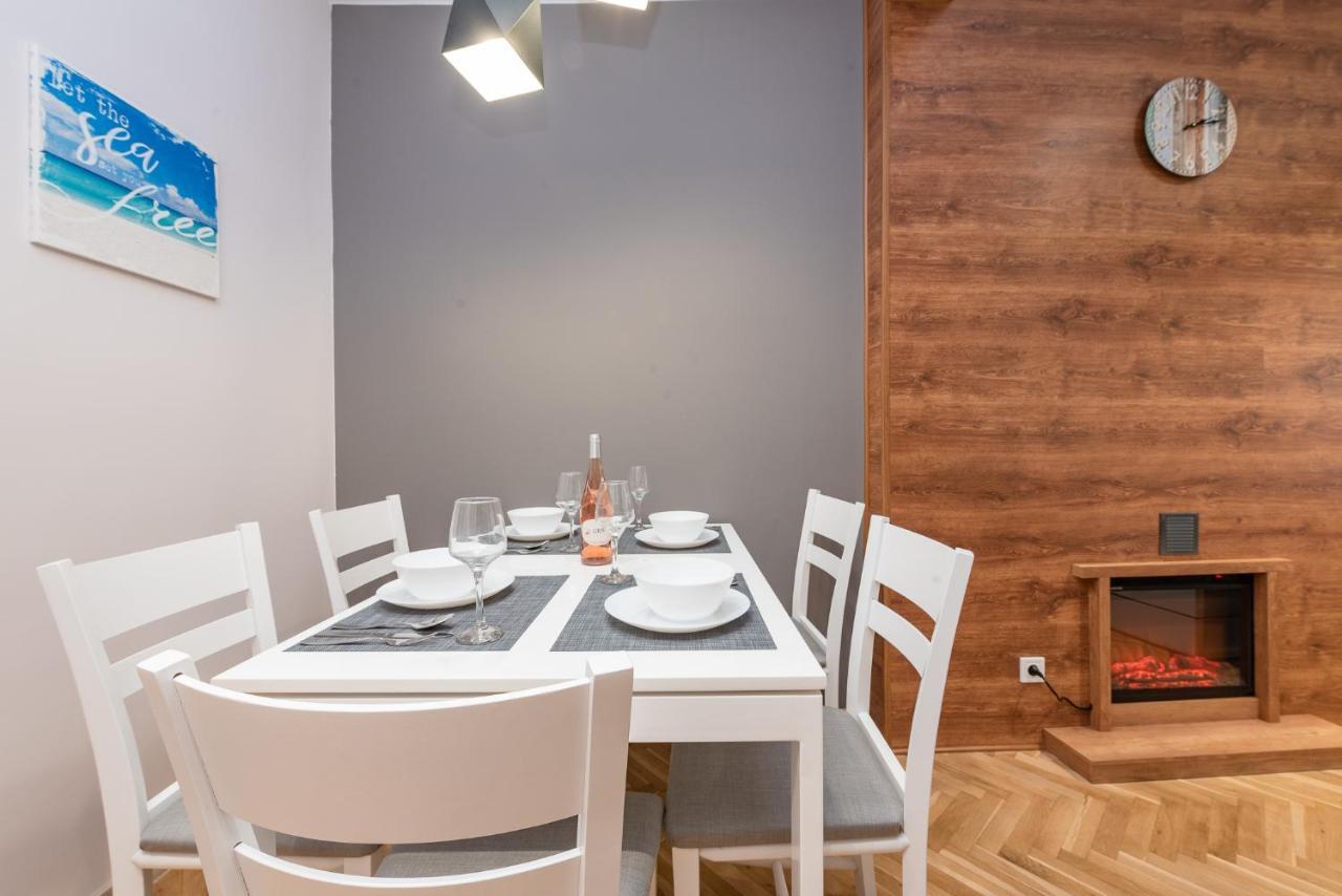 Downtown Apartment Burgas Zewnętrze zdjęcie